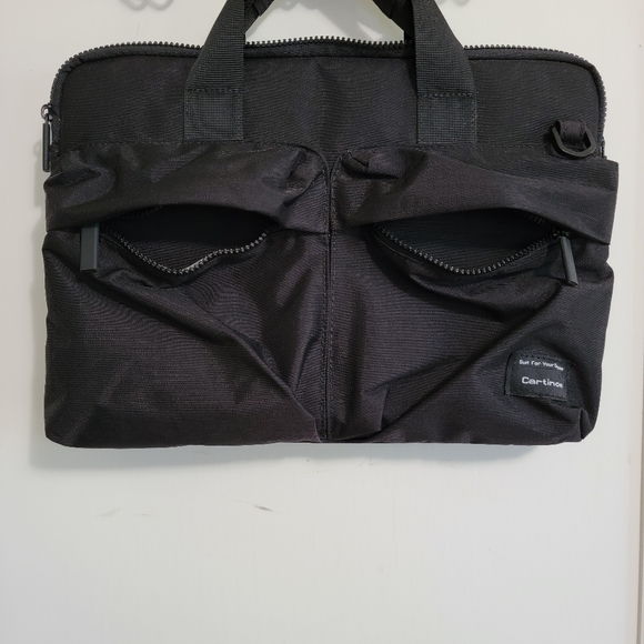 Laptop carrier - Picture 3 of 6